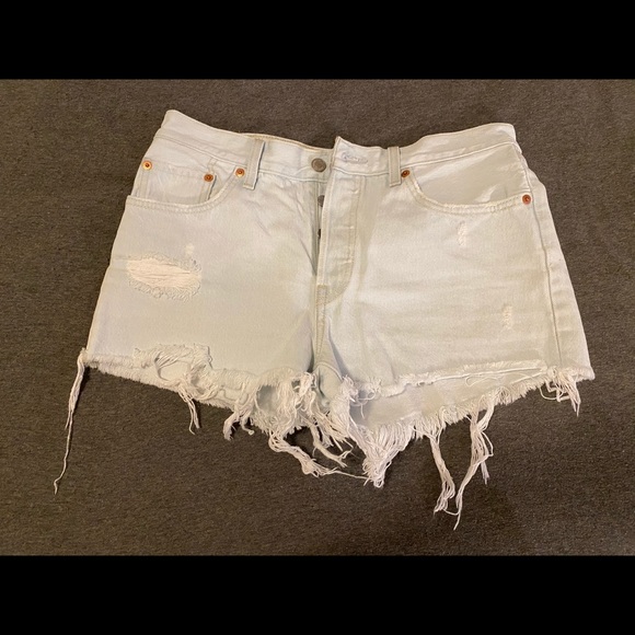 Levi’s 501 High Waisted Shorts - Picture 1 of 2